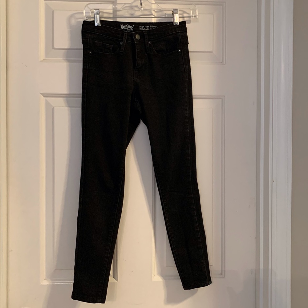 Skinny Black Jeans